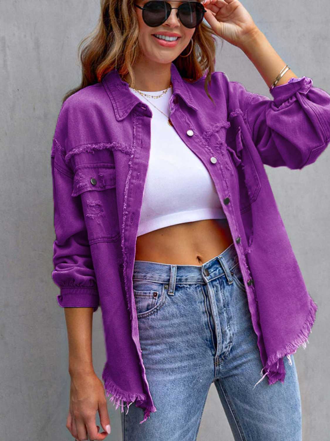 Jeansjacke im Used-Look mit überschnittener Schulterpartie