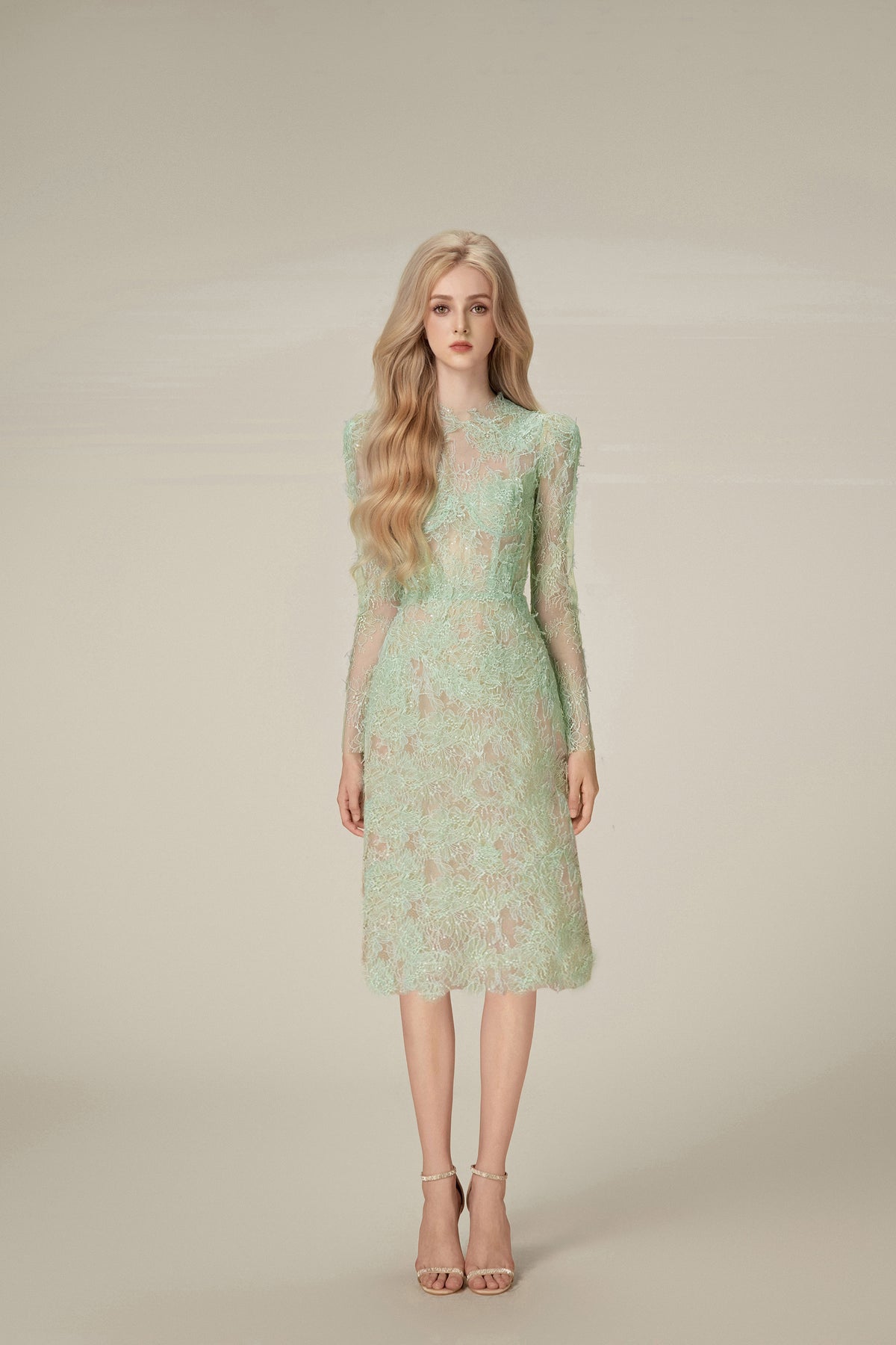 Sequin Embroider Super Slim Lace Mid-length Dress