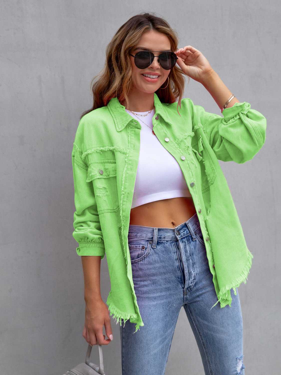 Jeansjacke im Used-Look mit überschnittener Schulterpartie