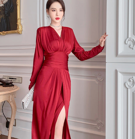 Women's Long-sleeved Red French Waist V-neck Dress