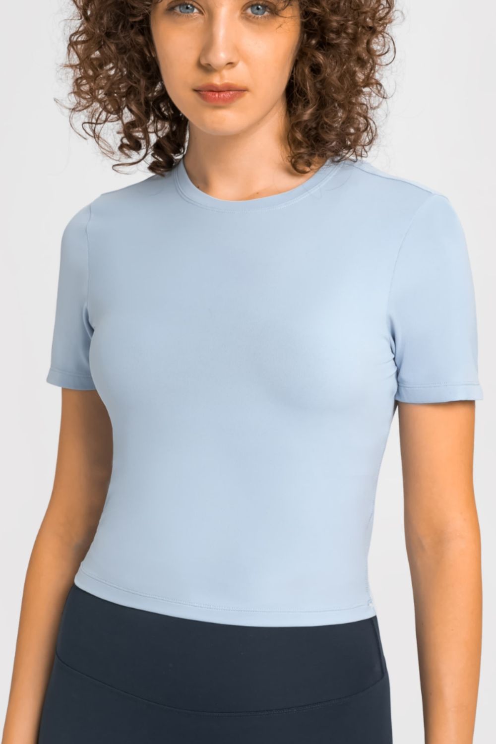 Yoga-T-Shirt mit Rundhalsausschnitt und kurzen Ärmeln