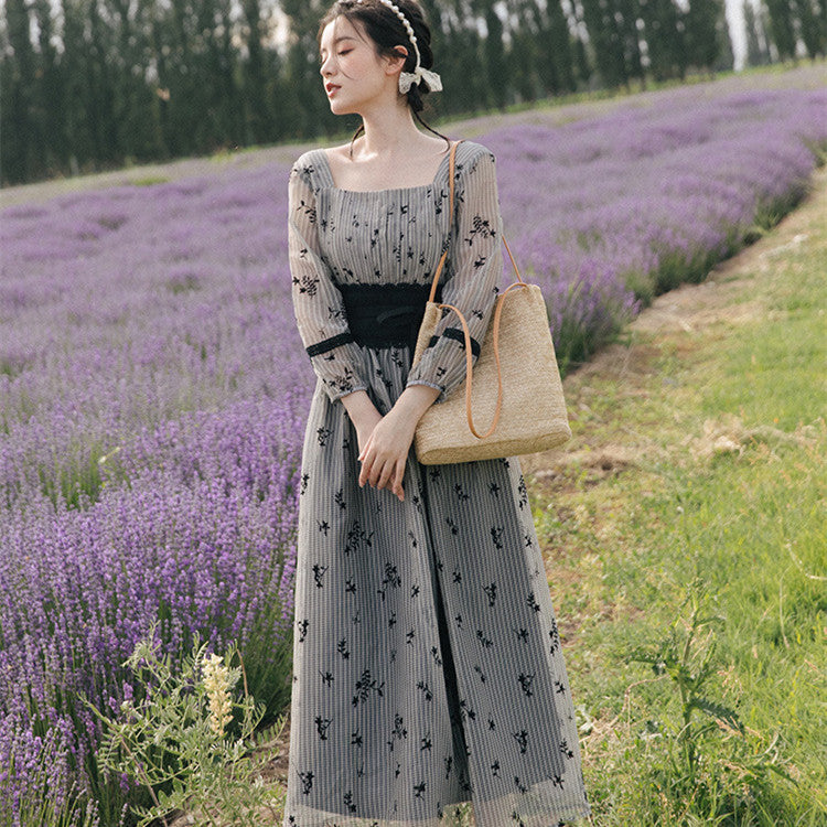 Retro Pleating Waist Seal High Waist Elegant Floral Square Collar Dress Send Belt