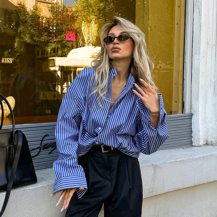 Camisa tipo cárdigan holgada de rayas blancas y azules de estilo informal de otoño, camisa de nicho de alta calidad