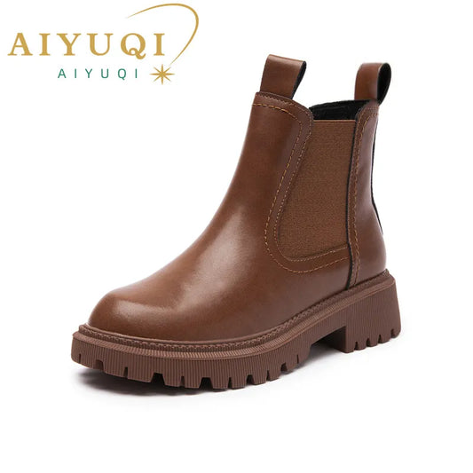 AIYUQI botas Chelsea para mujer de cuero genuino nuevas botas de tobillo de moda Otoño Invierno para mujer botas Marton Retro para mujer WHSLE MTO