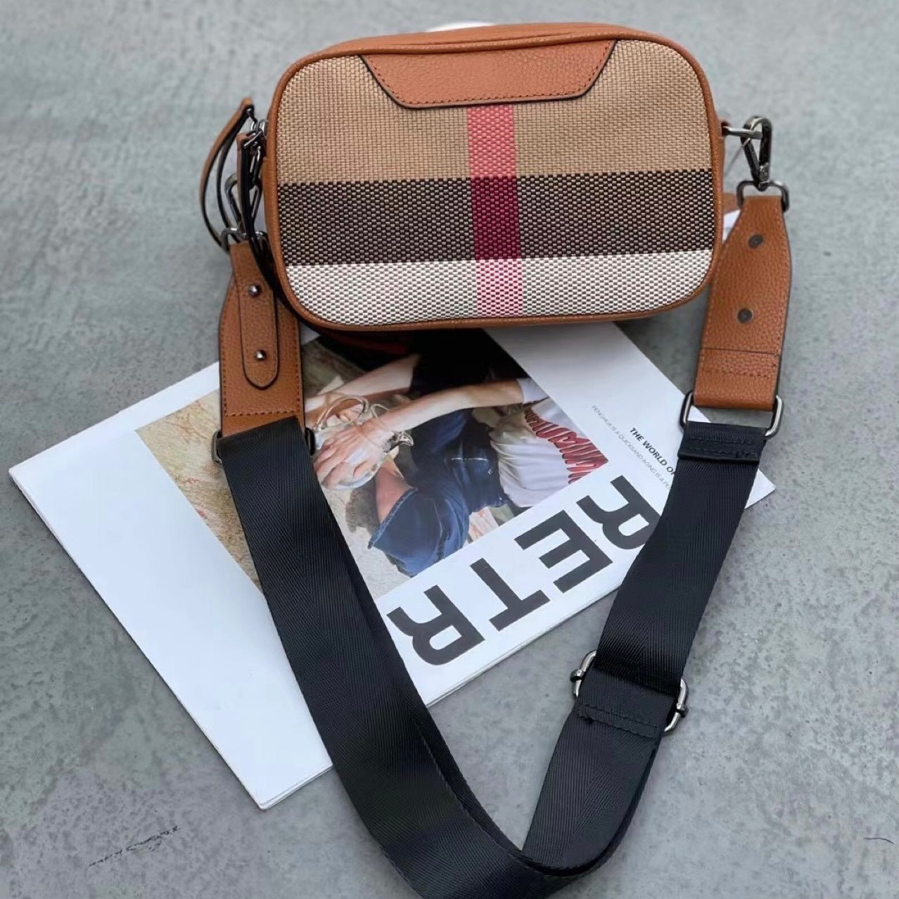 Diagonal Crossbody Versatile Canvas Plaid Bag