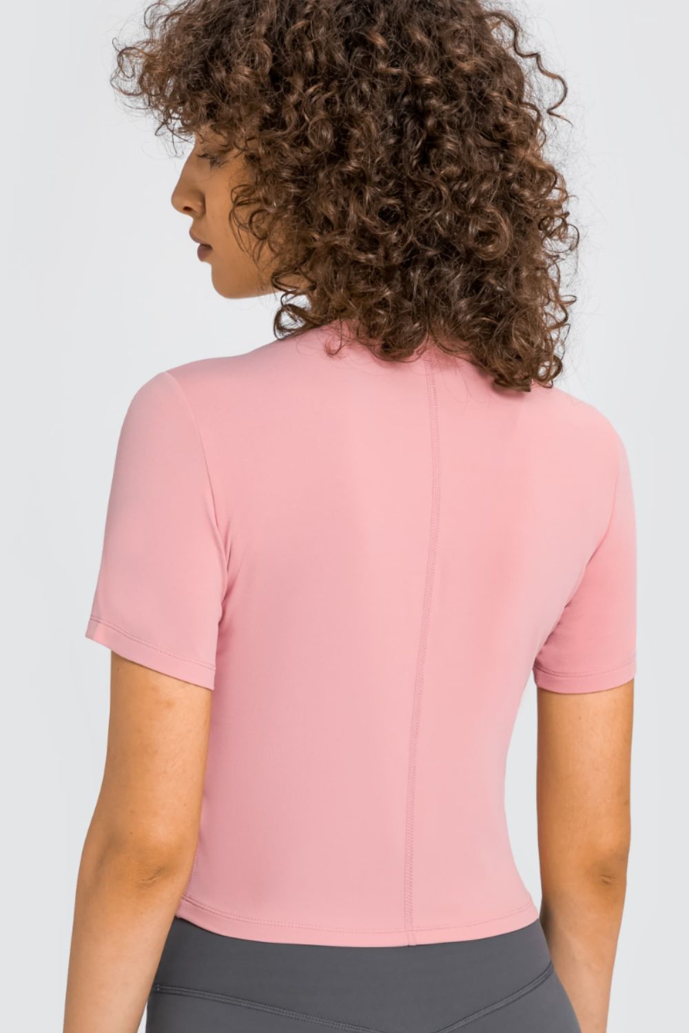 Camiseta de yoga de manga corta con cuello redondo